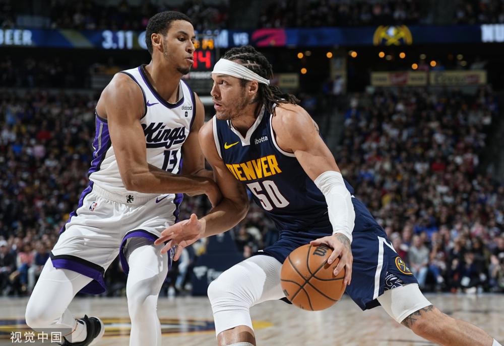 他精准的長 他精准的長