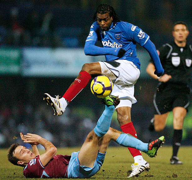 以领袖身份 以领袖身份